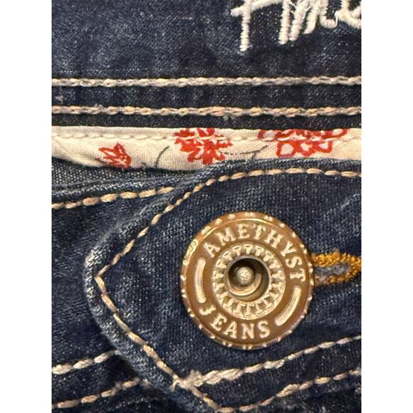 Amethyst Cutt-Off Jeans Shorts Womens Size 11 Blue Faded Denim Cuffed Distressed - Picture 7 of 9